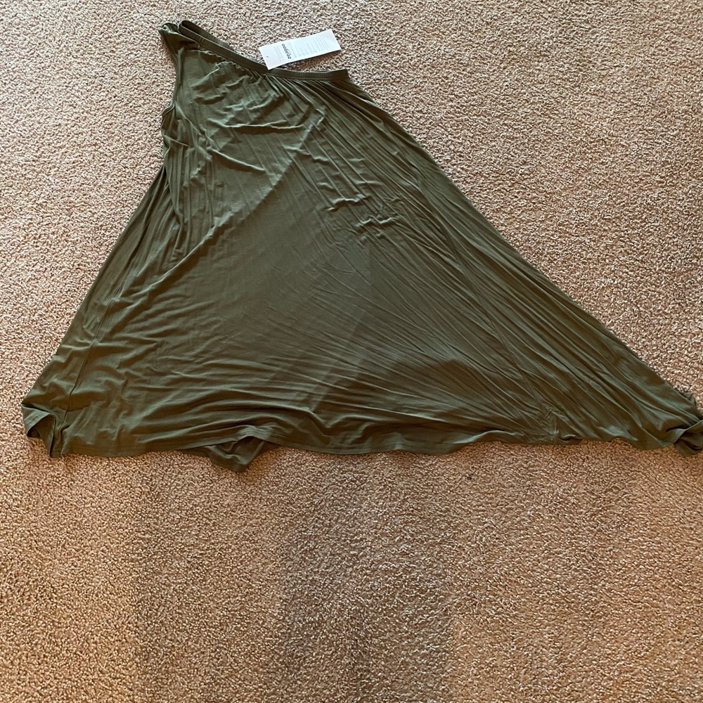 Green dress